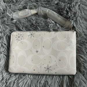 coach snowflake wrislet